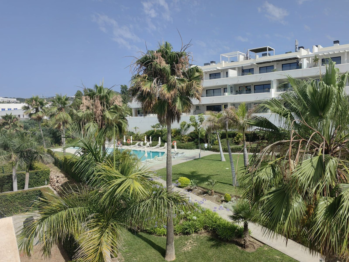 3 Bed Apartment for sale in Estepona Costa Del Sol, Málaga, Spain