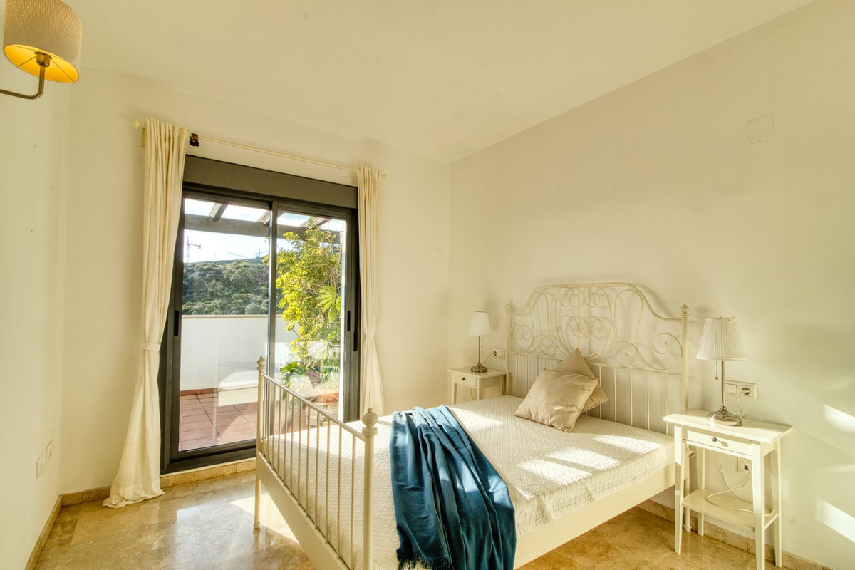 Se vende Apartamento en Planta Última de 3 dormitorios en Costa Del Sol, Málaga, España