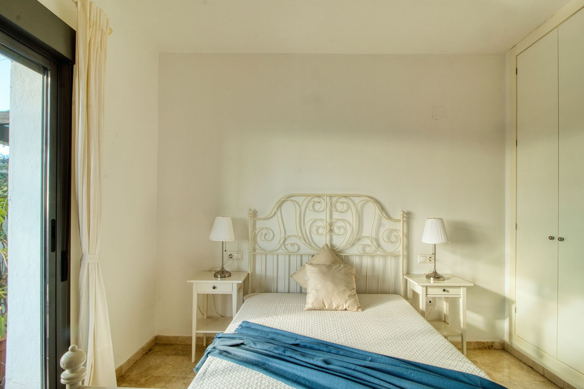 Se vende Apartamento en Planta Última de 3 dormitorios en Costa Del Sol, Málaga, España