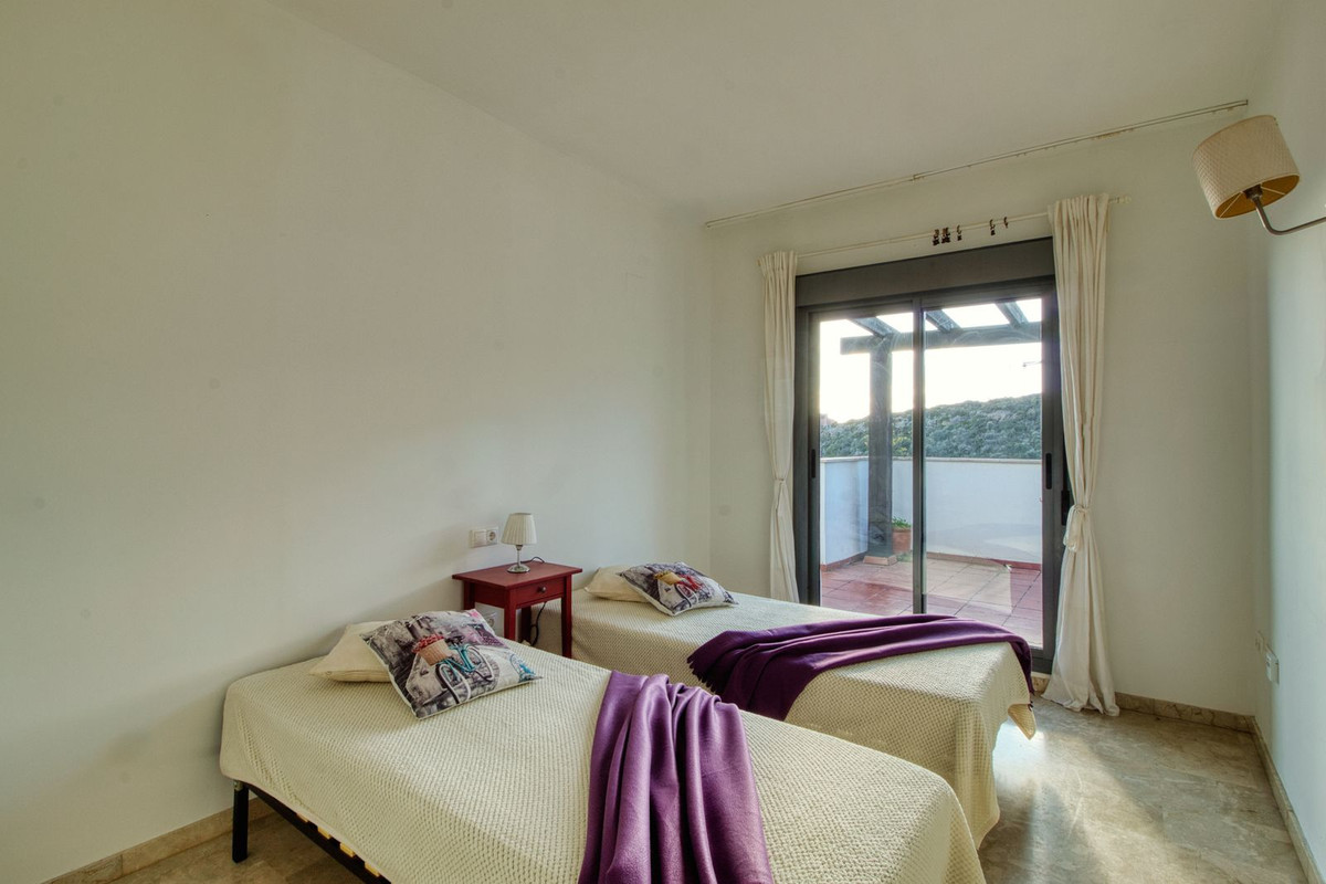 Se vende Apartamento en Planta Última de 3 dormitorios en Costa Del Sol, Málaga, España