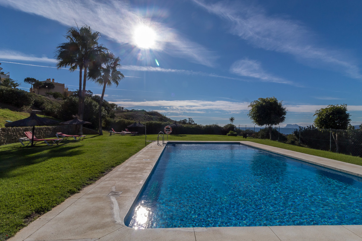 Se vende Apartamento en Planta Última de 3 dormitorios en Costa Del Sol, Málaga, España