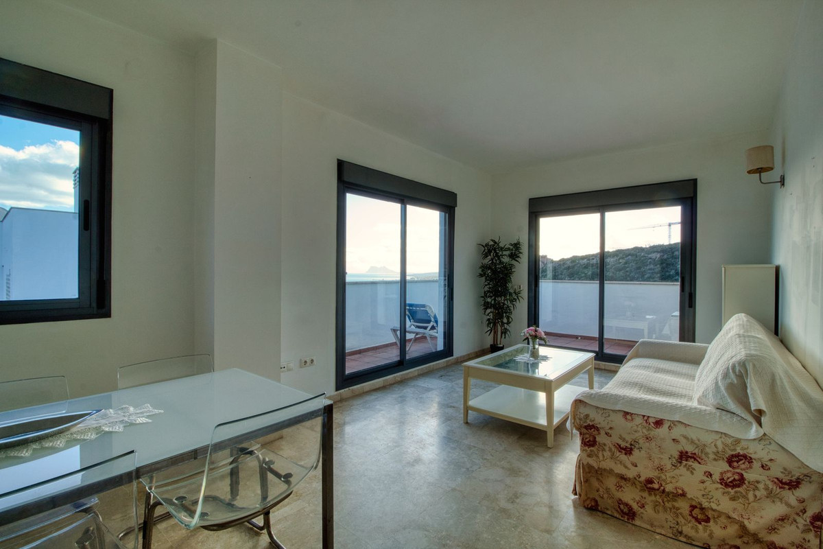 Se vende Apartamento en Planta Última de 3 dormitorios en Costa Del Sol, Málaga, España