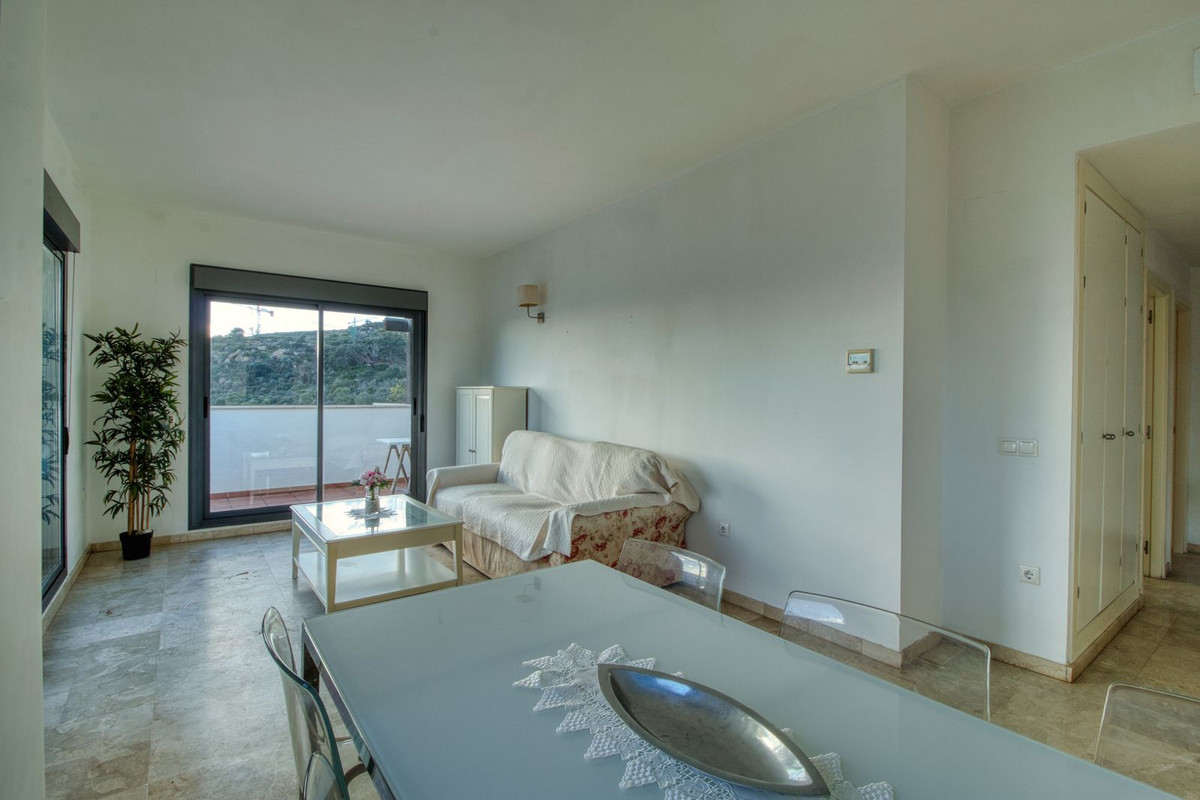 Se vende Apartamento en Planta Última de 3 dormitorios en Costa Del Sol, Málaga, España