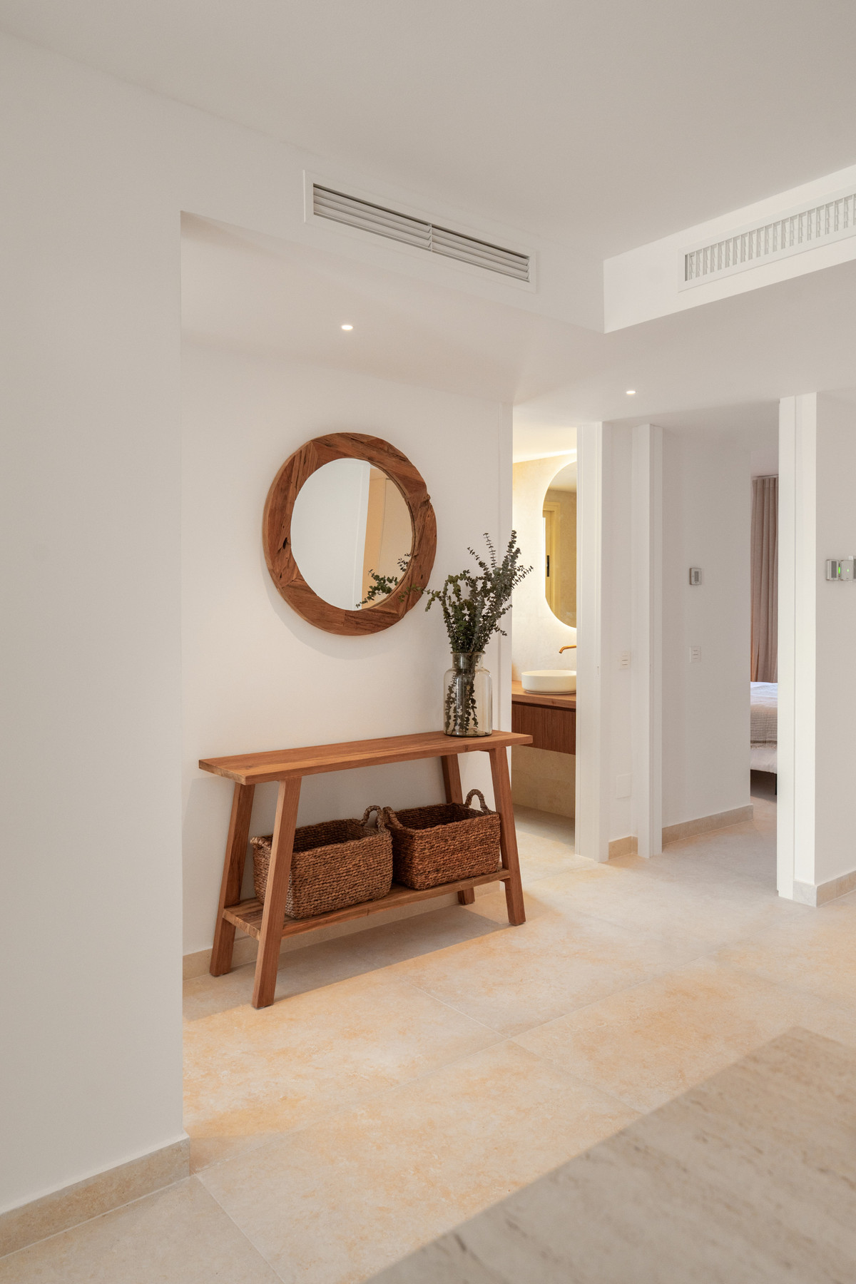 Se vende Apartamento Planta Media de 3 dormitorios en Costa Del Sol, Málaga, España