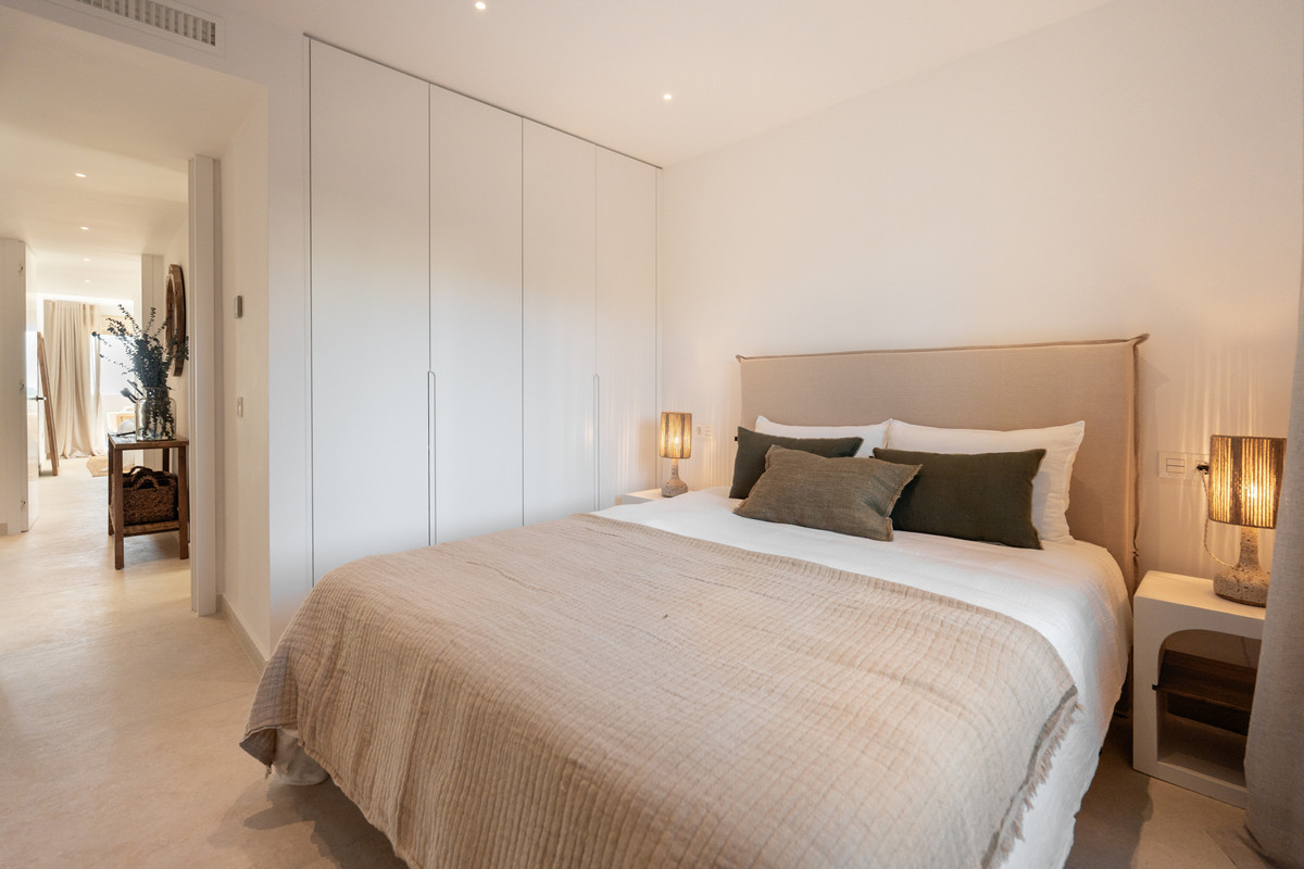 Se vende Apartamento Planta Media de 3 dormitorios en Costa Del Sol, Málaga, España