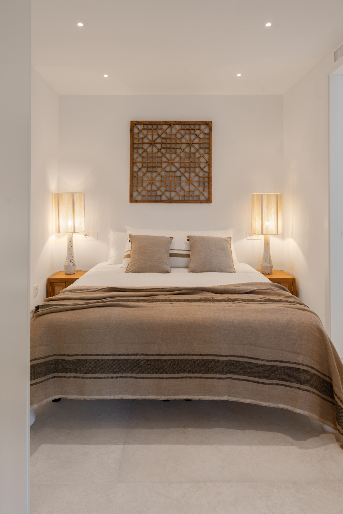 Se vende Apartamento Planta Media de 3 dormitorios en Costa Del Sol, Málaga, España