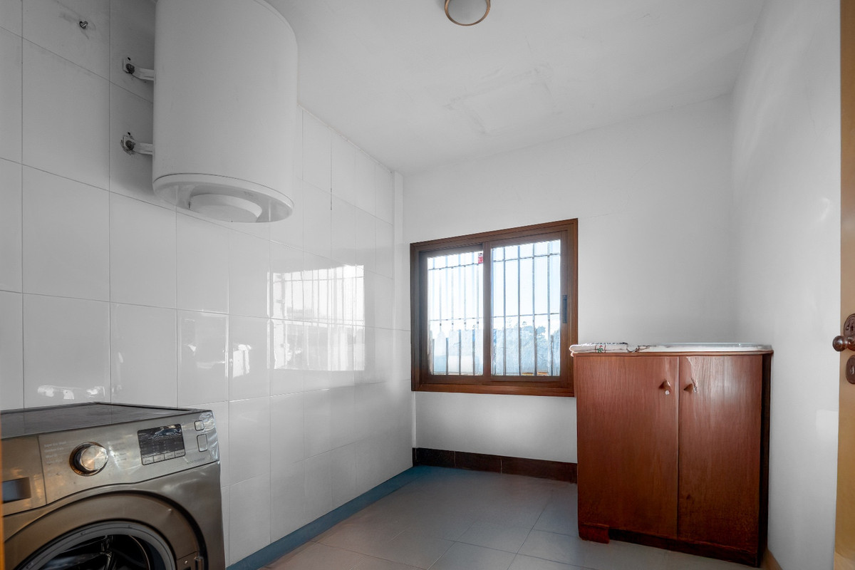 Se vende Pareada de 4 dormitorios en Costa Del Sol, Málaga, España