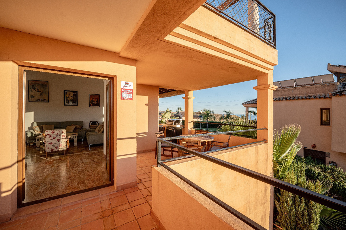 Se vende Pareada de 4 dormitorios en Costa Del Sol, Málaga, España