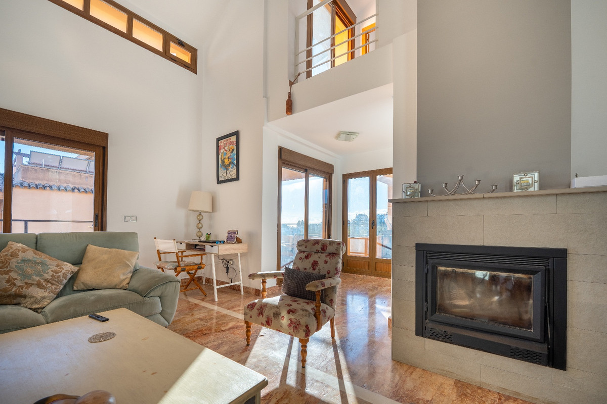 Se vende Pareada de 4 dormitorios en Costa Del Sol, Málaga, España