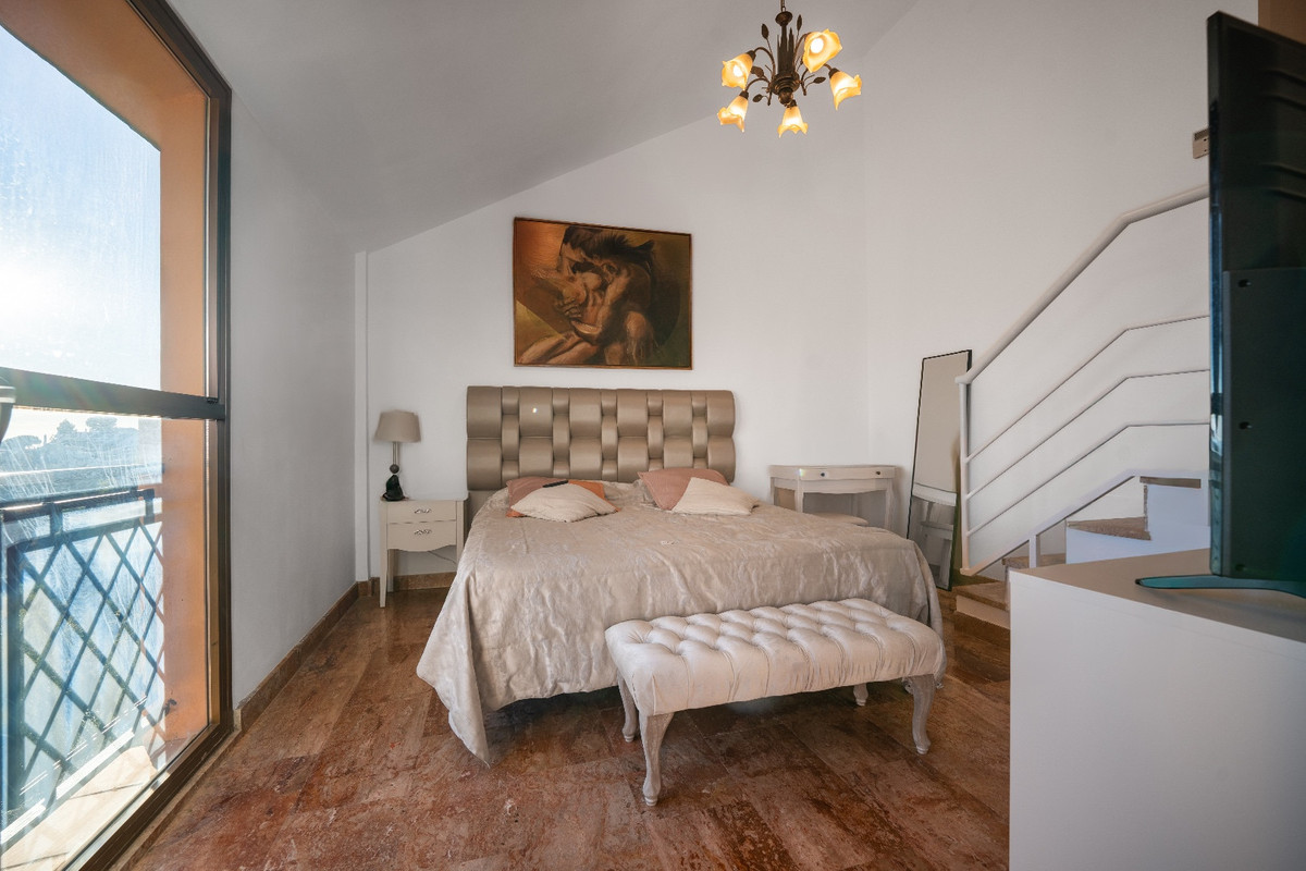 Se vende Pareada de 4 dormitorios en Costa Del Sol, Málaga, España