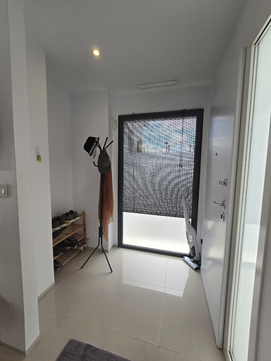 Se vende Villa - Chalet de 3 dormitorios en Costa Blanca, Alicante, España