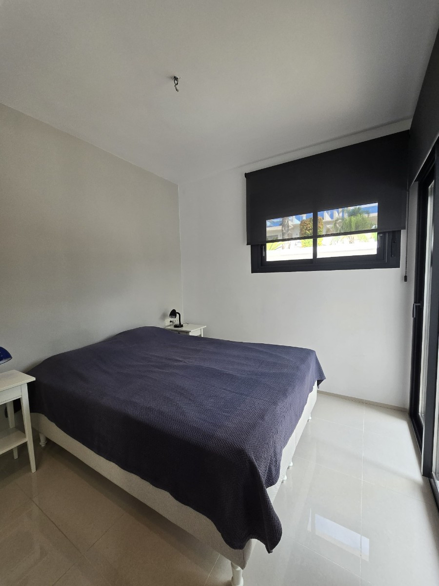 Se vende Villa - Chalet de 3 dormitorios en Costa Blanca, Alicante, España