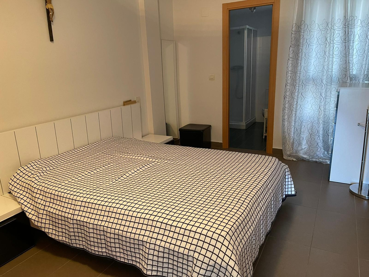 Se vende Apartamento Planta Media de 2 dormitorios en Costa Blanca, Alicante, España