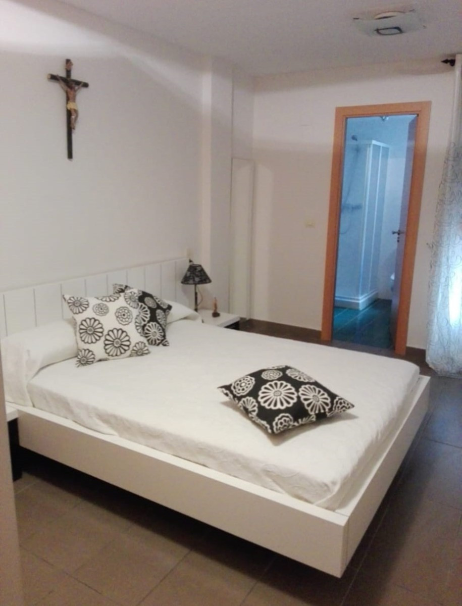Se vende Apartamento Planta Media de 2 dormitorios en Costa Blanca, Alicante, España