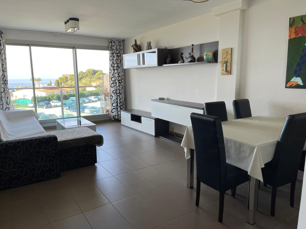 Se vende Apartamento Planta Media de 2 dormitorios en Costa Blanca, Alicante, España