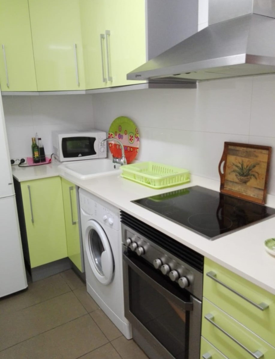 Se vende Apartamento Planta Media de 2 dormitorios en Costa Blanca, Alicante, España