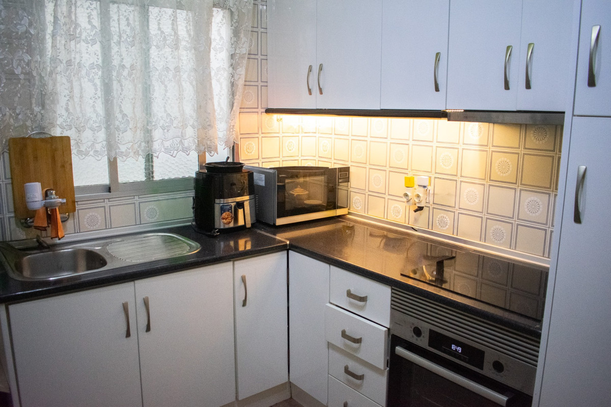 4 Bed Apartment for sale in Torrevieja Costa Blanca, Alicante, Spain