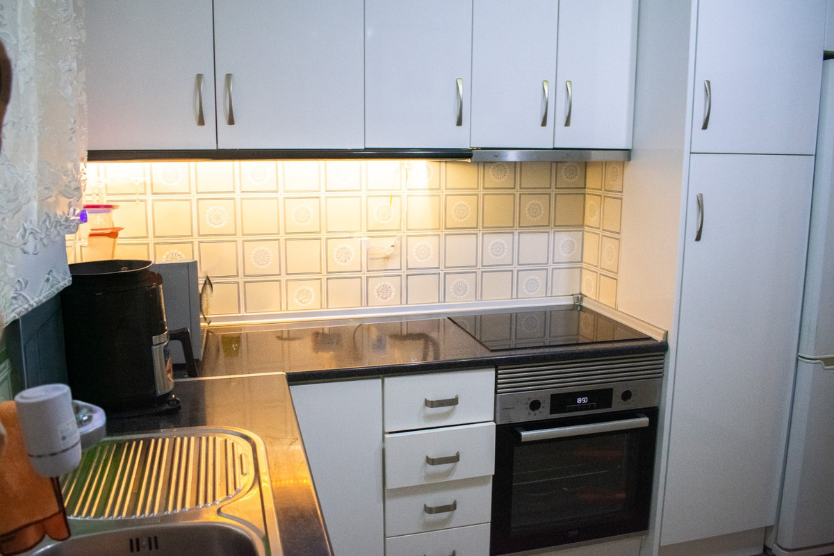 4 Bed Apartment for sale in Torrevieja Costa Blanca, Alicante, Spain