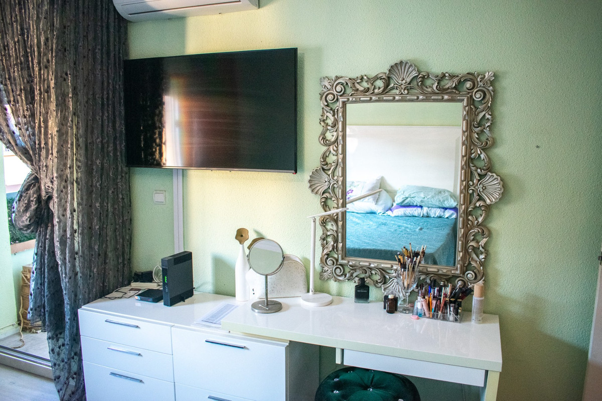 4 Bed Apartment for sale in Torrevieja Costa Blanca, Alicante, Spain