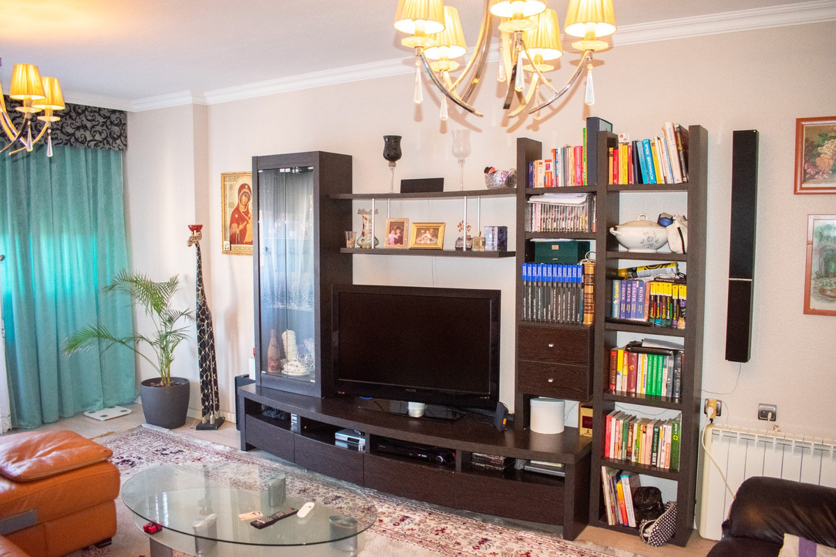 4 Bed Apartment for sale in Torrevieja Costa Blanca, Alicante, Spain