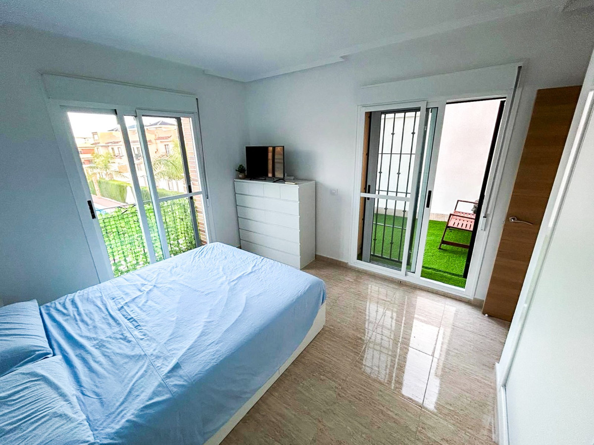 Se vende Adosada de 3 dormitorios en Costa Blanca, Alicante, España