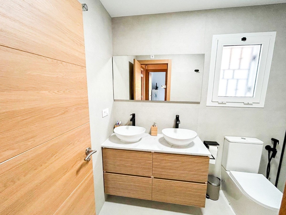 Se vende Adosada de 3 dormitorios en Costa Blanca, Alicante, España