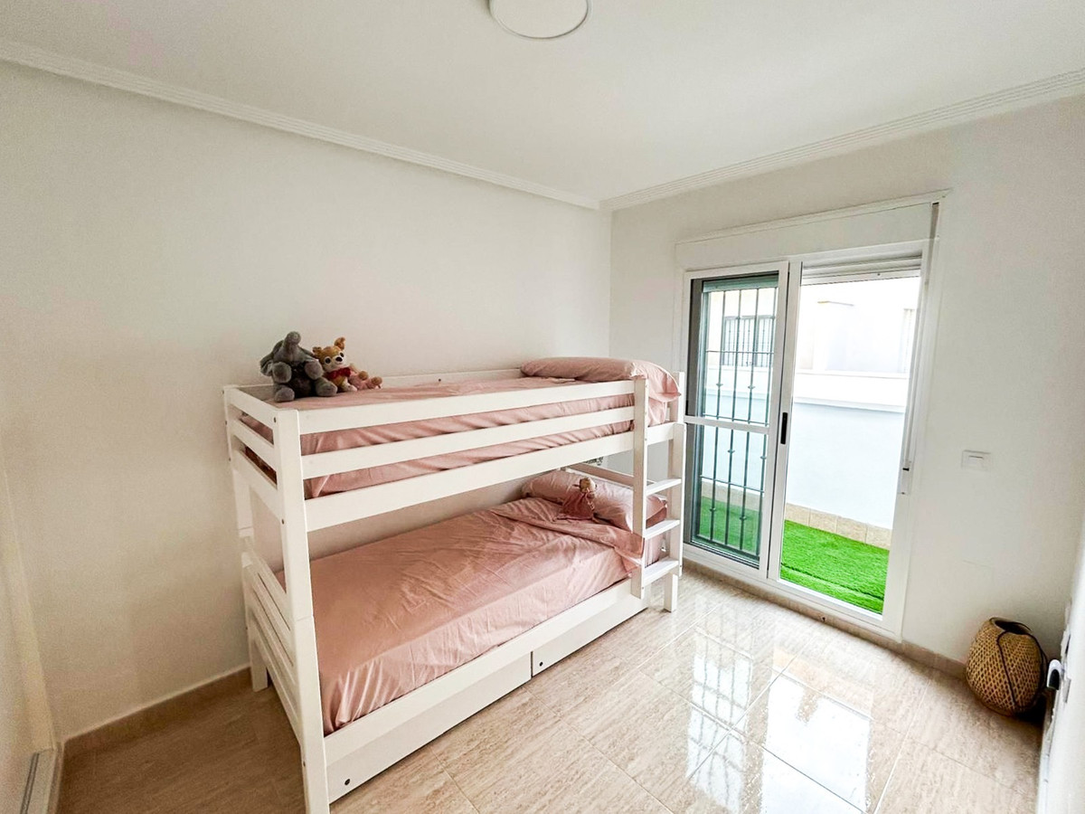 Se vende Adosada de 3 dormitorios en Costa Blanca, Alicante, España