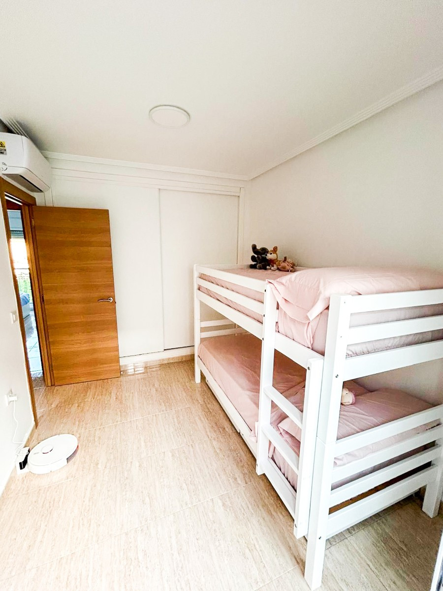 Se vende Adosada de 3 dormitorios en Costa Blanca, Alicante, España