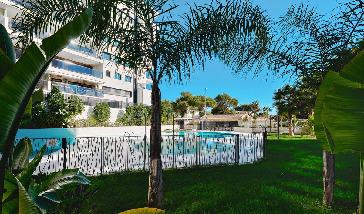 3 Bed Apartment for sale in Dehesa De Campoamor Costa Blanca, Alicante, Spain
