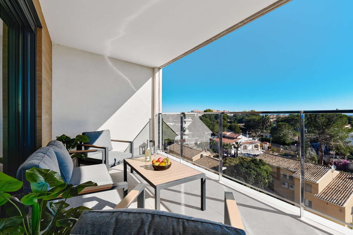 3 Bed Apartment for sale in Dehesa De Campoamor Costa Blanca, Alicante, Spain