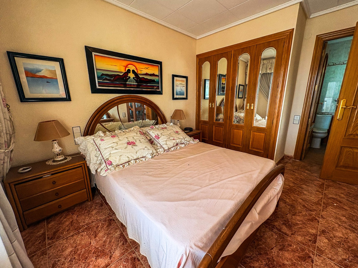 3 Bed Apartment for sale in Santa Pola Costa Blanca, Alicante, Spain