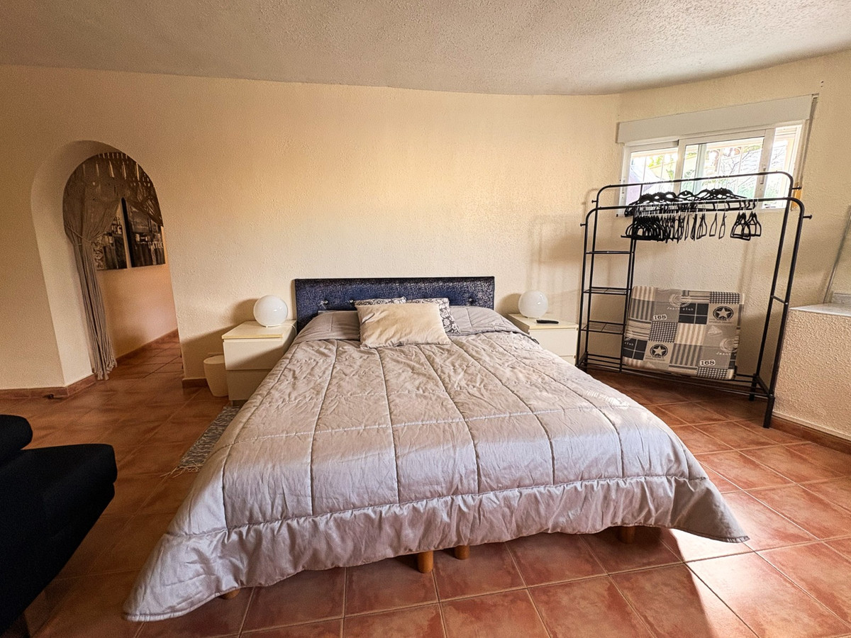 Se vende Villa - Chalet de 5 dormitorios en Costa Blanca, Alicante, España