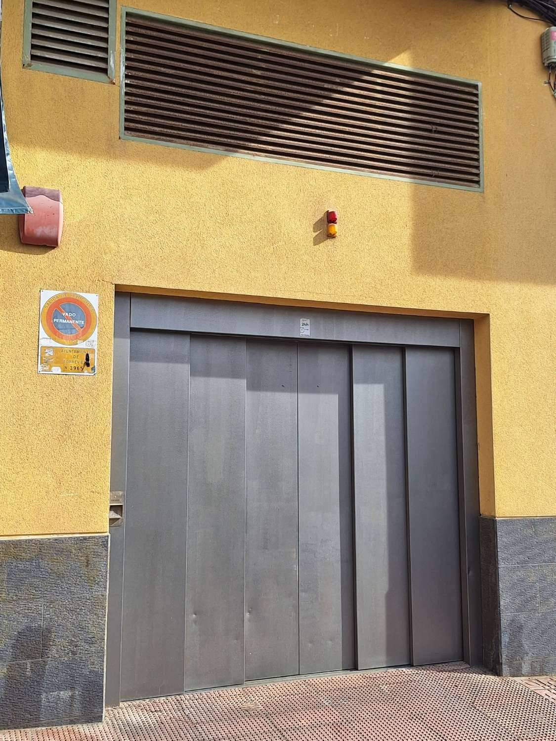 Se vende Garaje  en Costa Blanca, Alicante, España