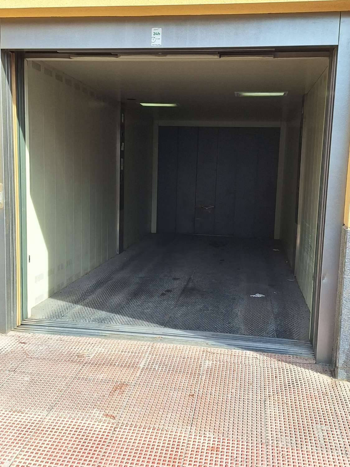 Se vende Garaje  en Costa Blanca, Alicante, España
