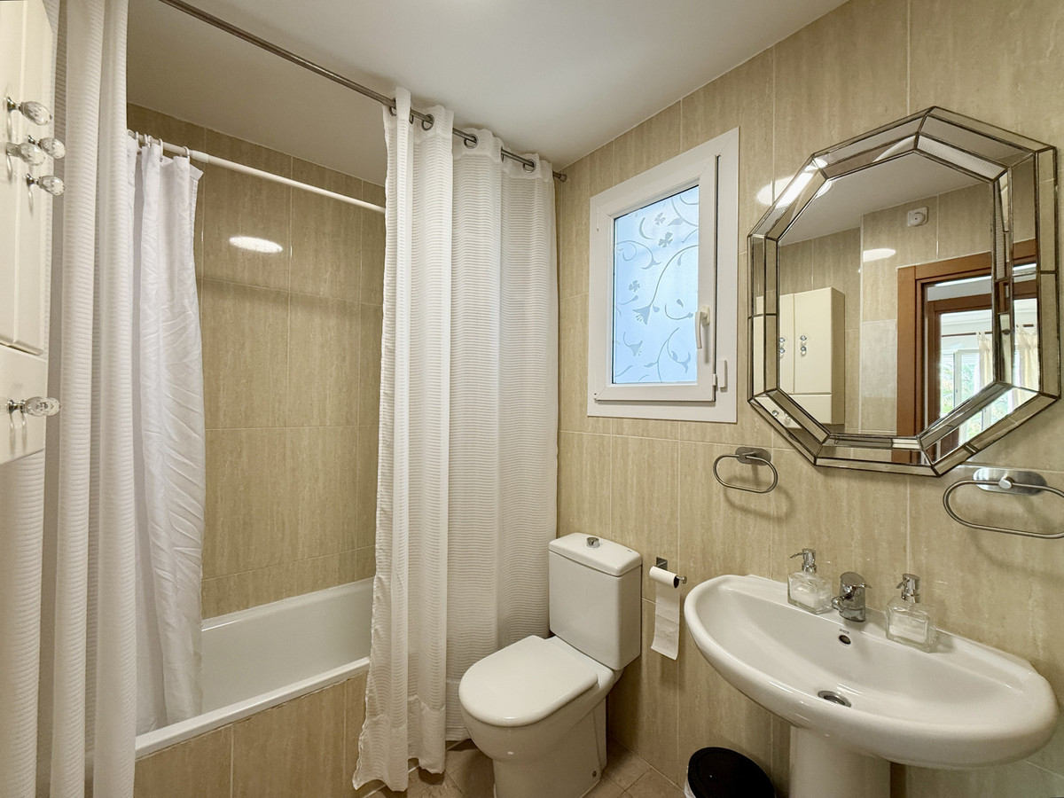 Se vende Apartamento Planta Media de 1 dormitorios en Costa Del Sol, Málaga, España