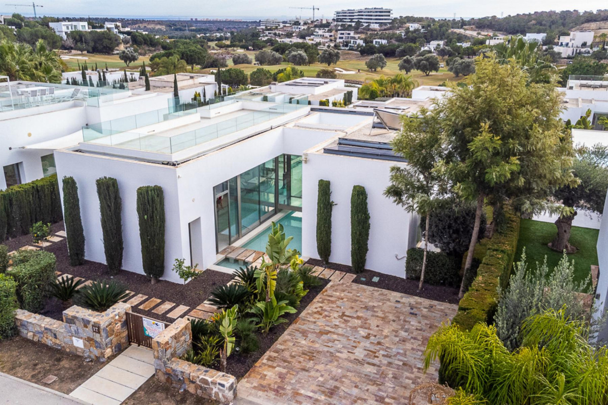 3 Bed Townhouse for sale in Orihuela Costa Costa Blanca, Alicante, Spain