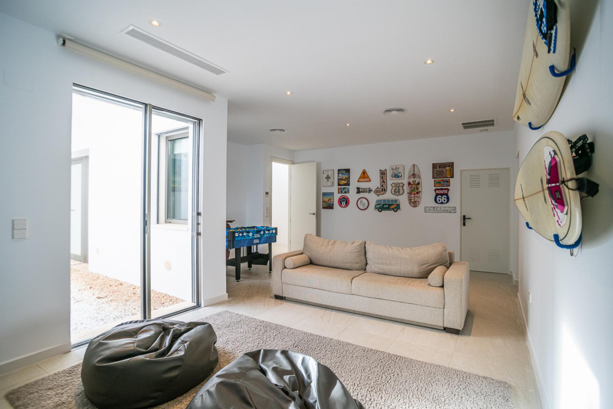 3 Bed Townhouse for sale in Orihuela Costa Costa Blanca, Alicante, Spain