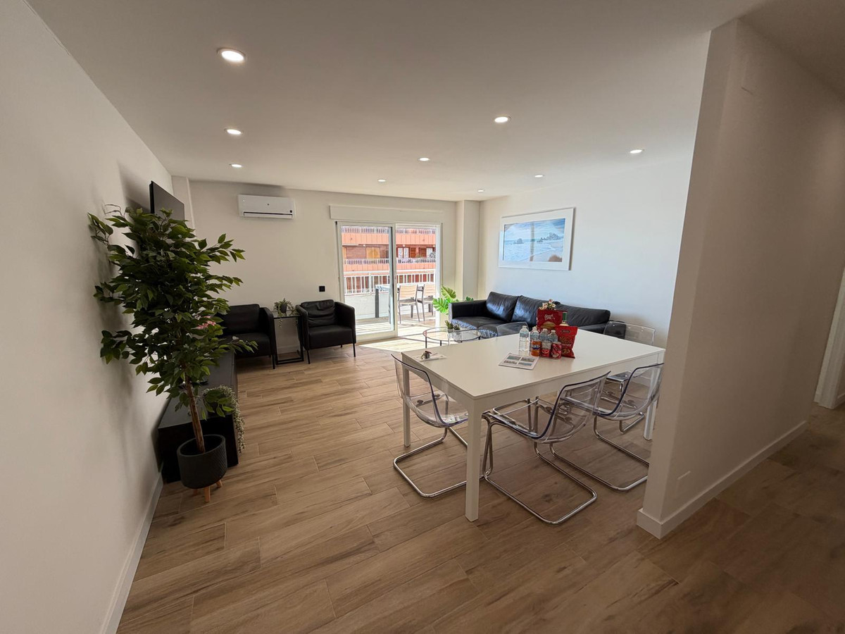 Se vende Apartamento Planta Media de 3 dormitorios en Costa Blanca, Alicante, España