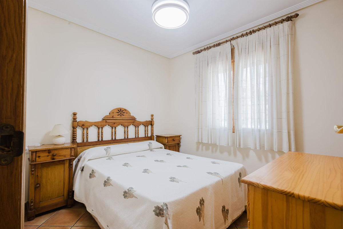 3 Bed Townhouse for sale in Playa De La Mata Costa Blanca, Alicante, Spain