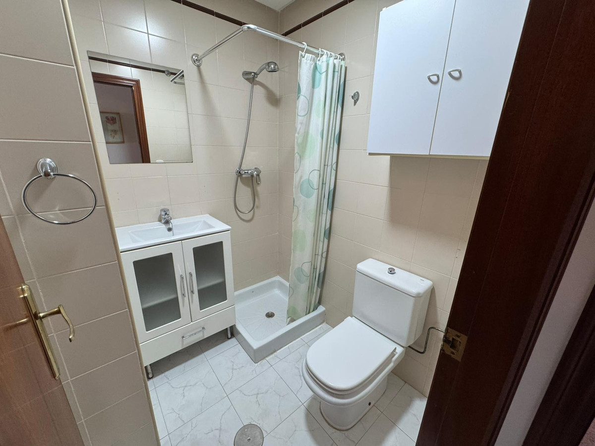Se vende Apartamento Planta Media de 3 dormitorios en Costa Blanca, Alicante, España