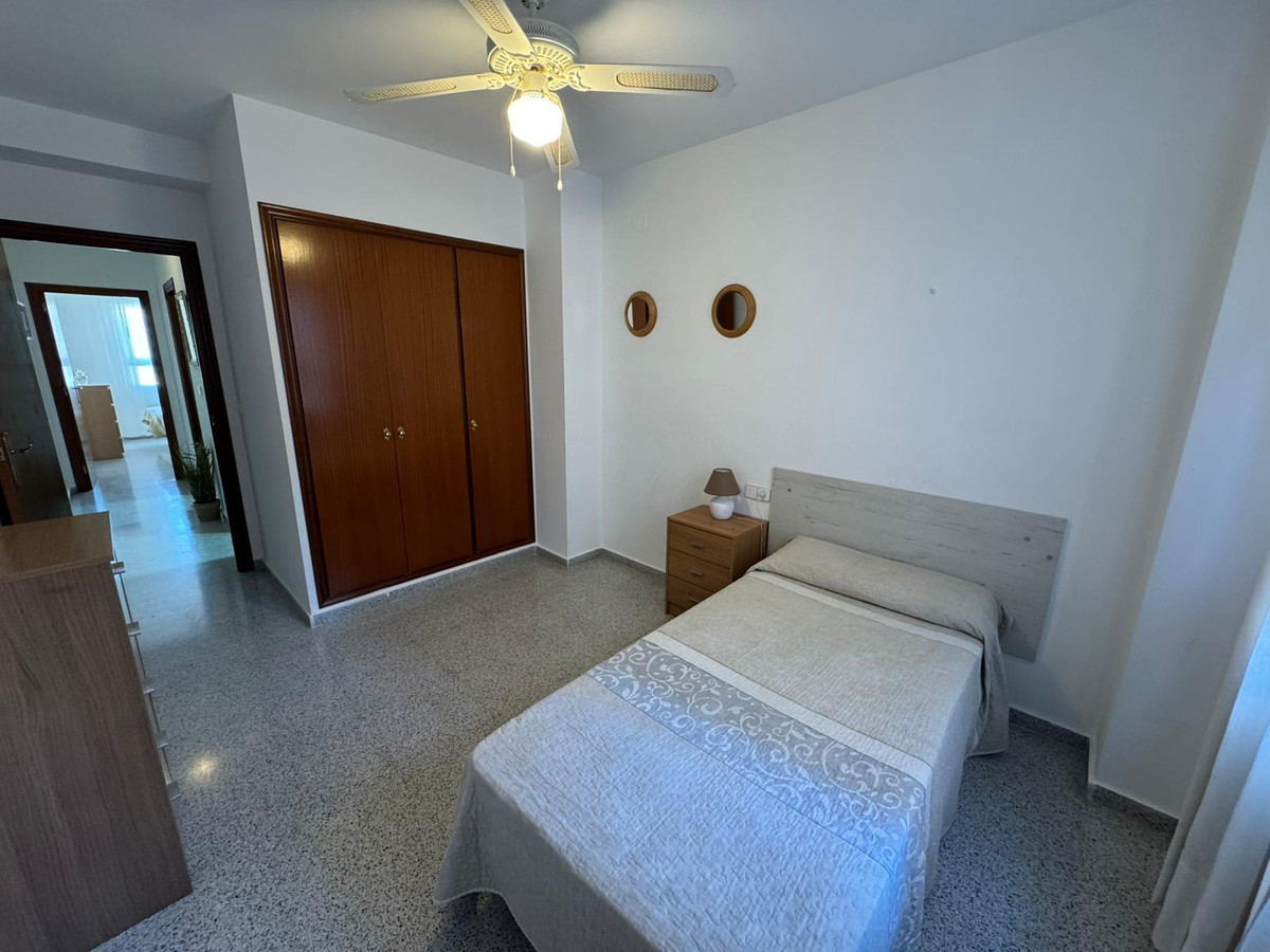 Se vende Apartamento Planta Media de 3 dormitorios en Costa Blanca, Alicante, España