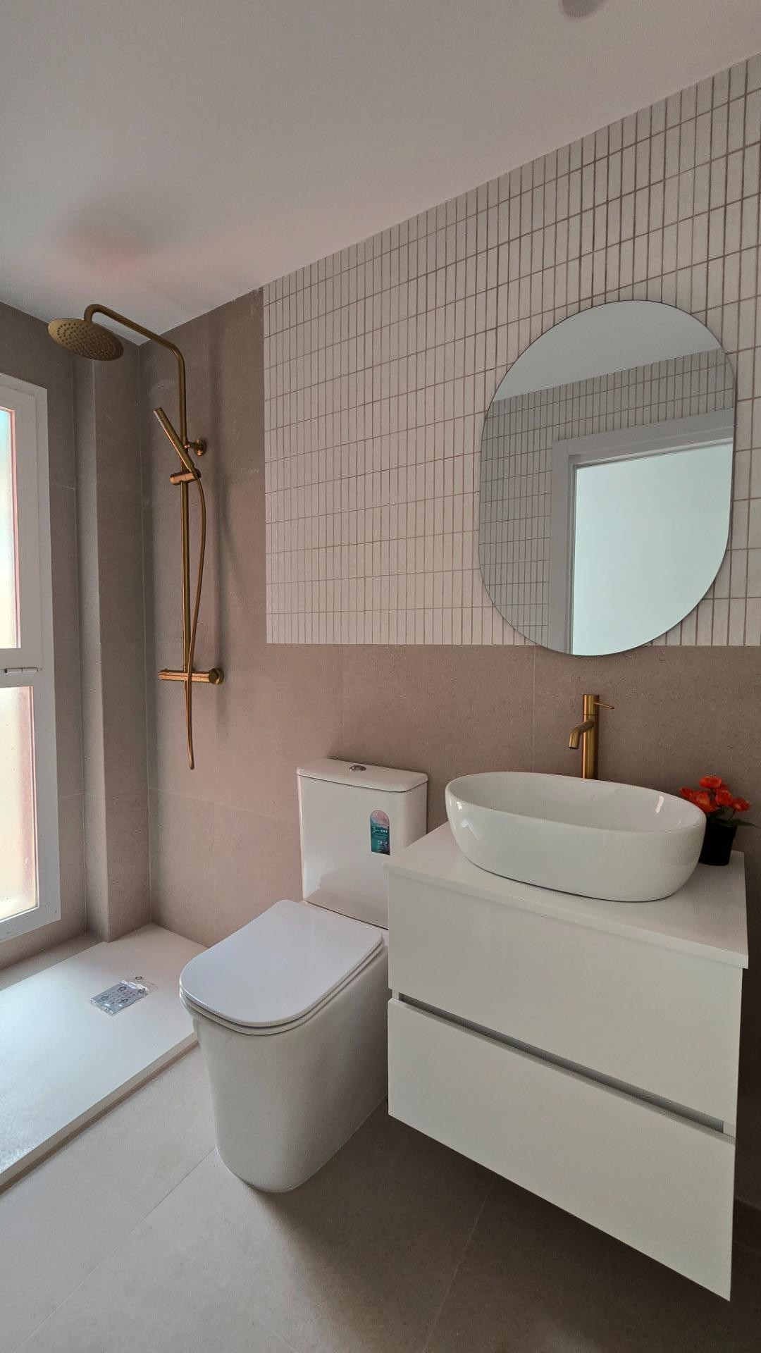 Se vende Estudio Planta Media  en Costa Del Sol, Málaga, España