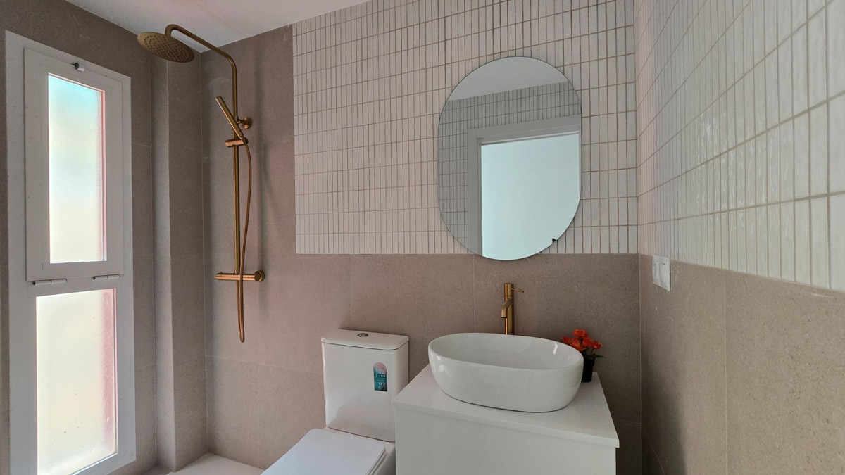 Se vende Estudio Planta Media  en Costa Del Sol, Málaga, España