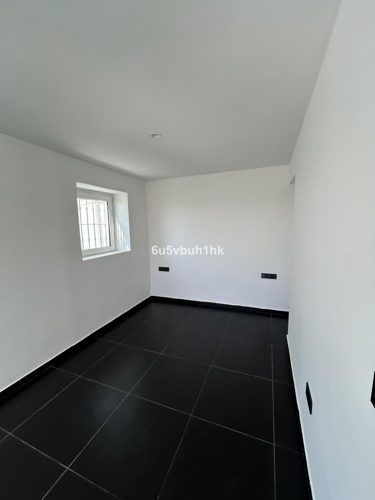 4 Bed Townhouse for sale in Benalmadena Costa Costa Del Sol, Málaga, Spain