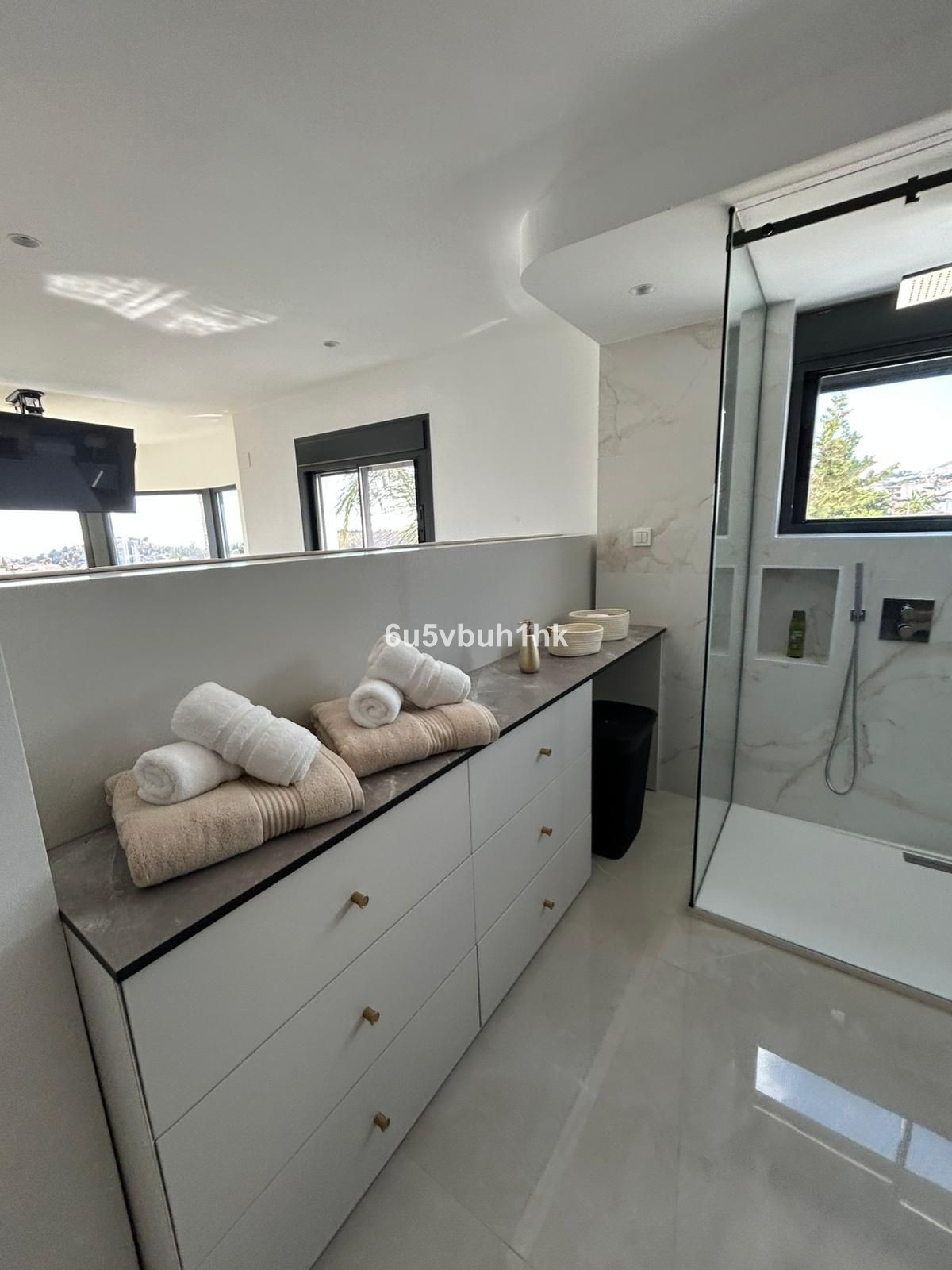4 Bed Townhouse for sale in Benalmadena Costa Costa Del Sol, Málaga, Spain