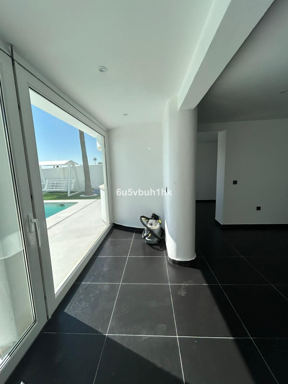 4 Bed Townhouse for sale in Benalmadena Costa Costa Del Sol, Málaga, Spain