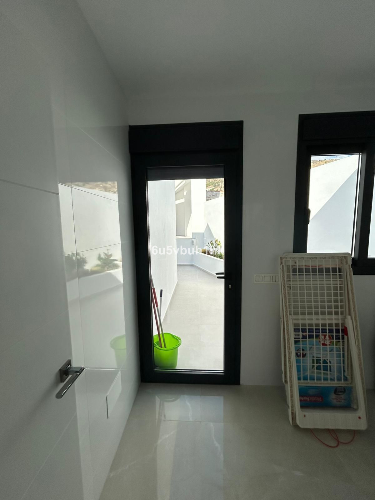 4 Bed Townhouse for sale in Benalmadena Costa Costa Del Sol, Málaga, Spain