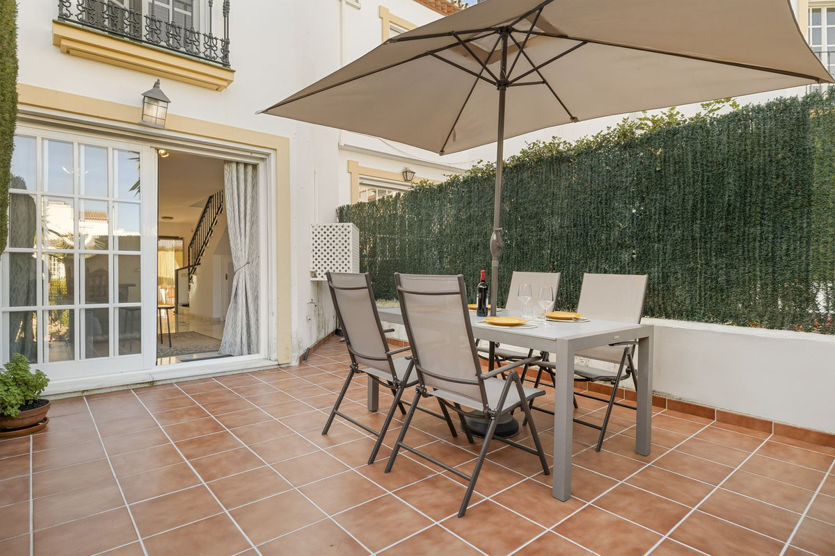Se vende Adosada de 2 dormitorios en Costa Del Sol, Málaga, España