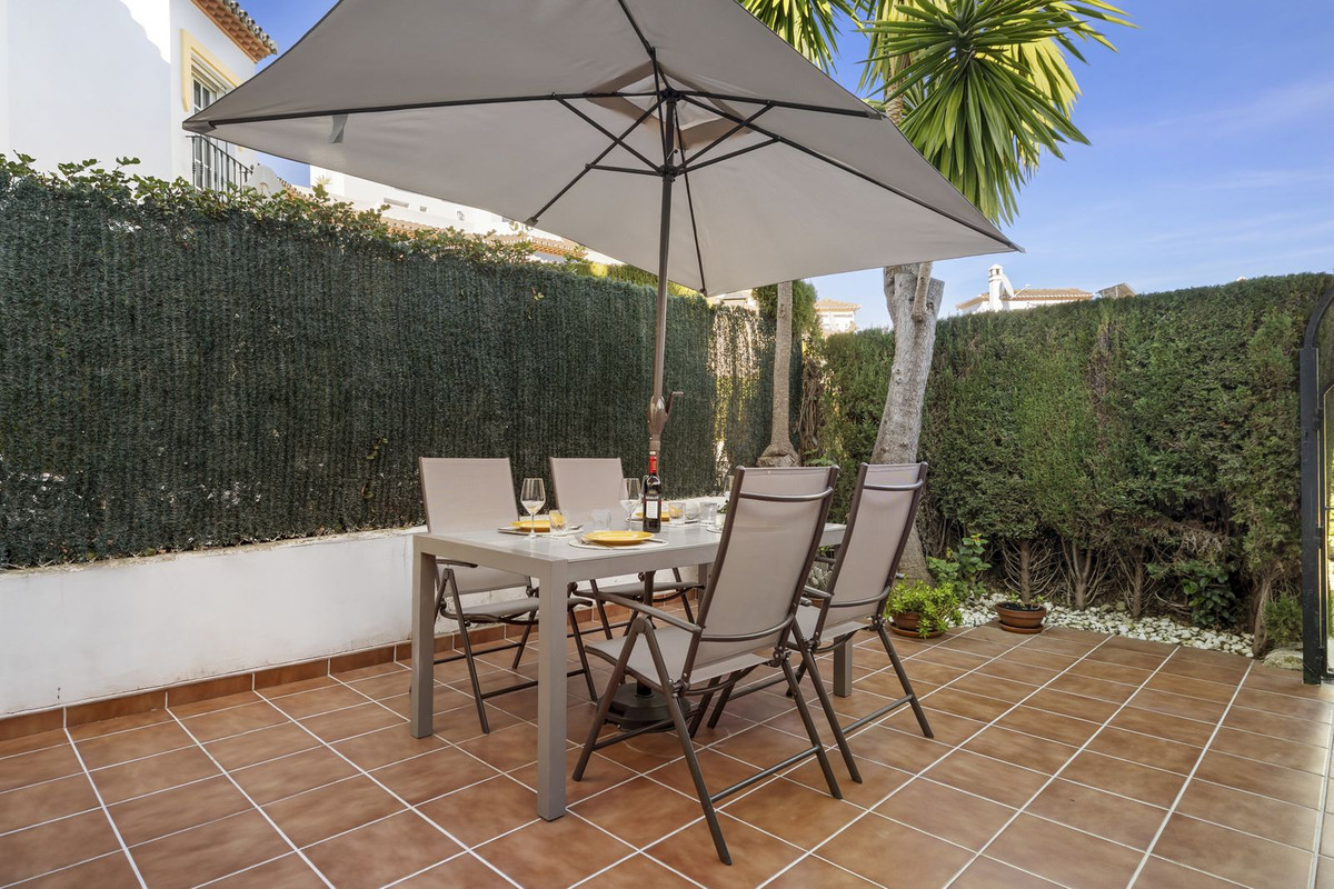 Se vende Adosada de 2 dormitorios en Costa Del Sol, Málaga, España