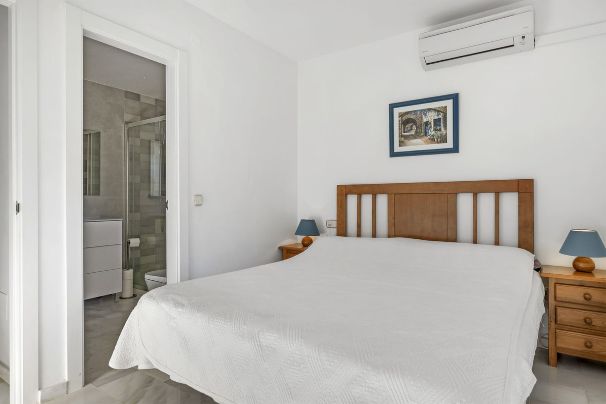 Se vende Adosada de 2 dormitorios en Costa Del Sol, Málaga, España